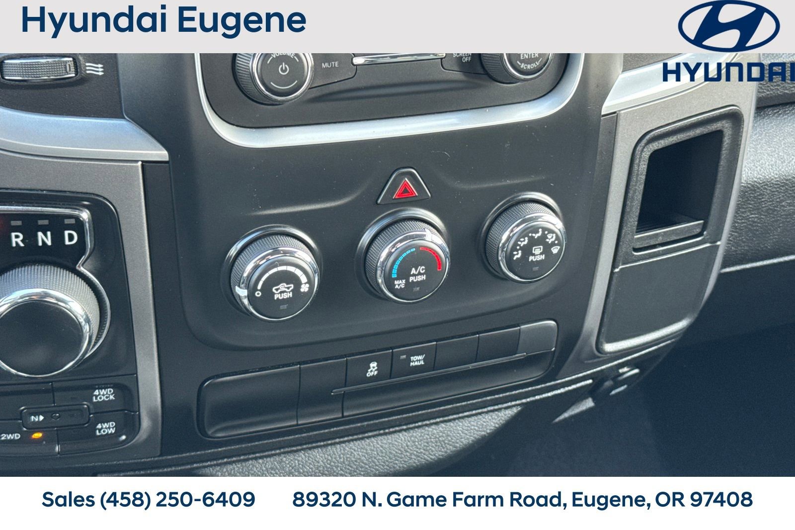 Used 2024 RAM 1500 Classic SLT image 23