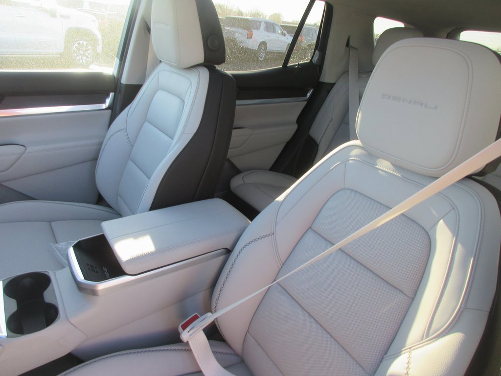 New 2026 GMC Terrain Denali image 12
