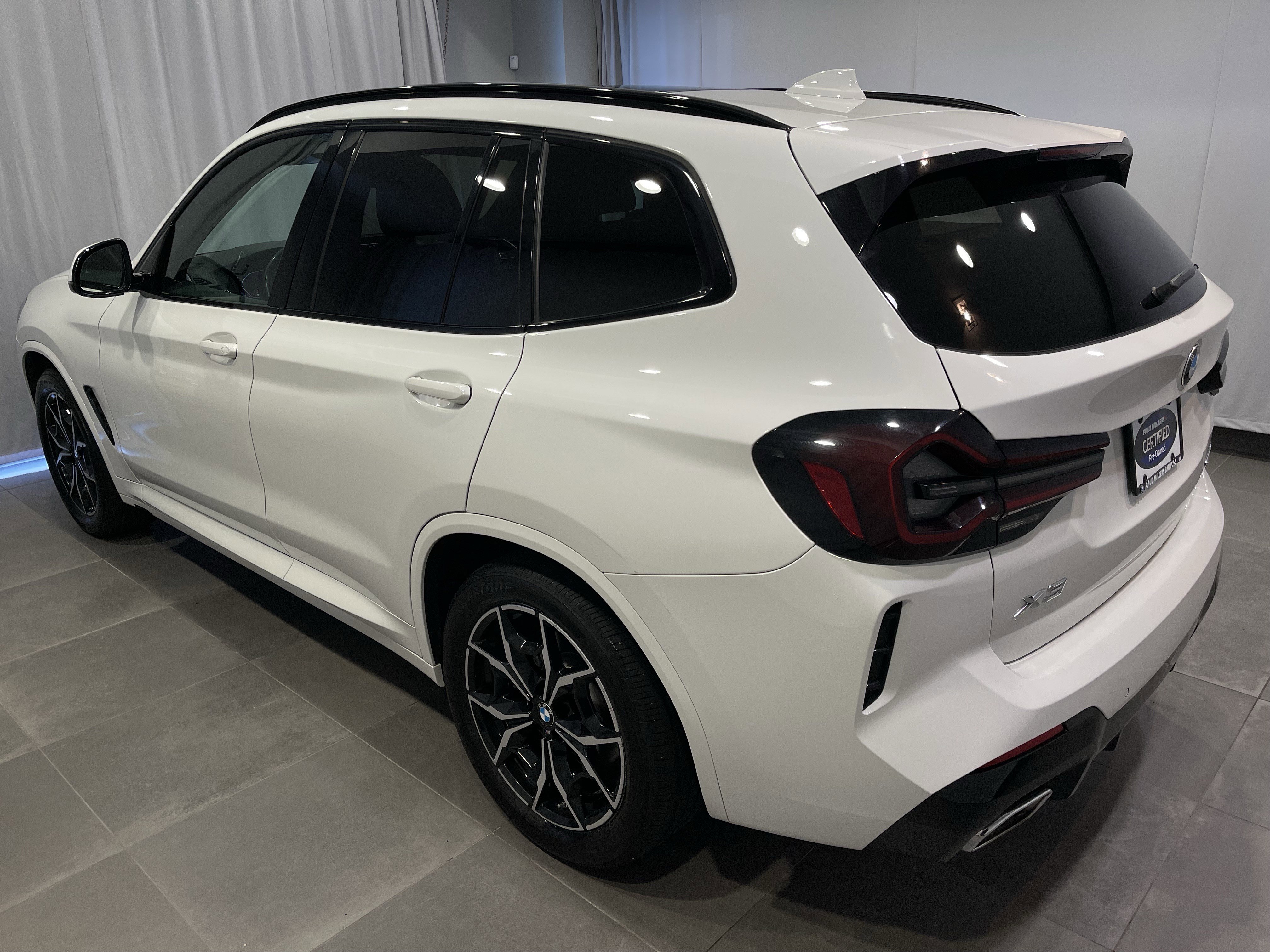 Certified 2022 BMW X3 xDrive30i w/ M Sport Package 2 image 4