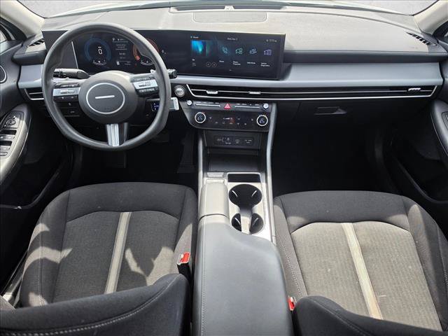 Used 2025 Hyundai Sonata SEL FWD image 13