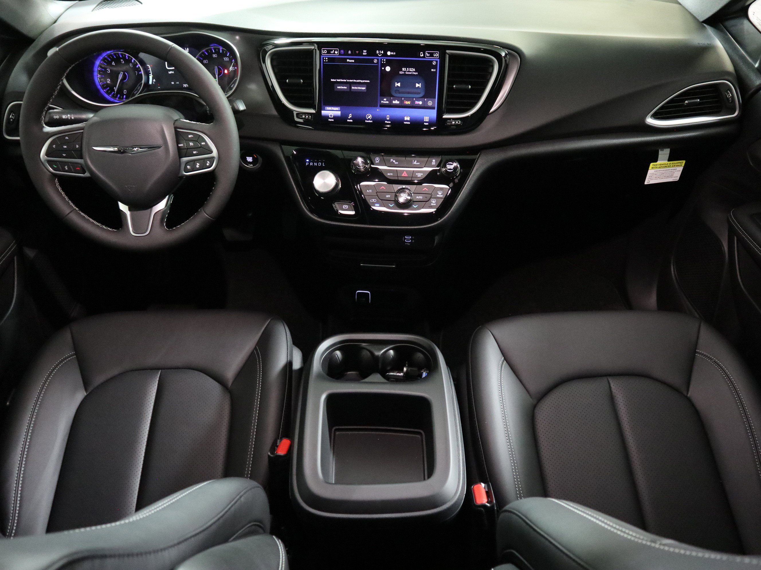 New 2026 Chrysler Voyager LX FWD image 15