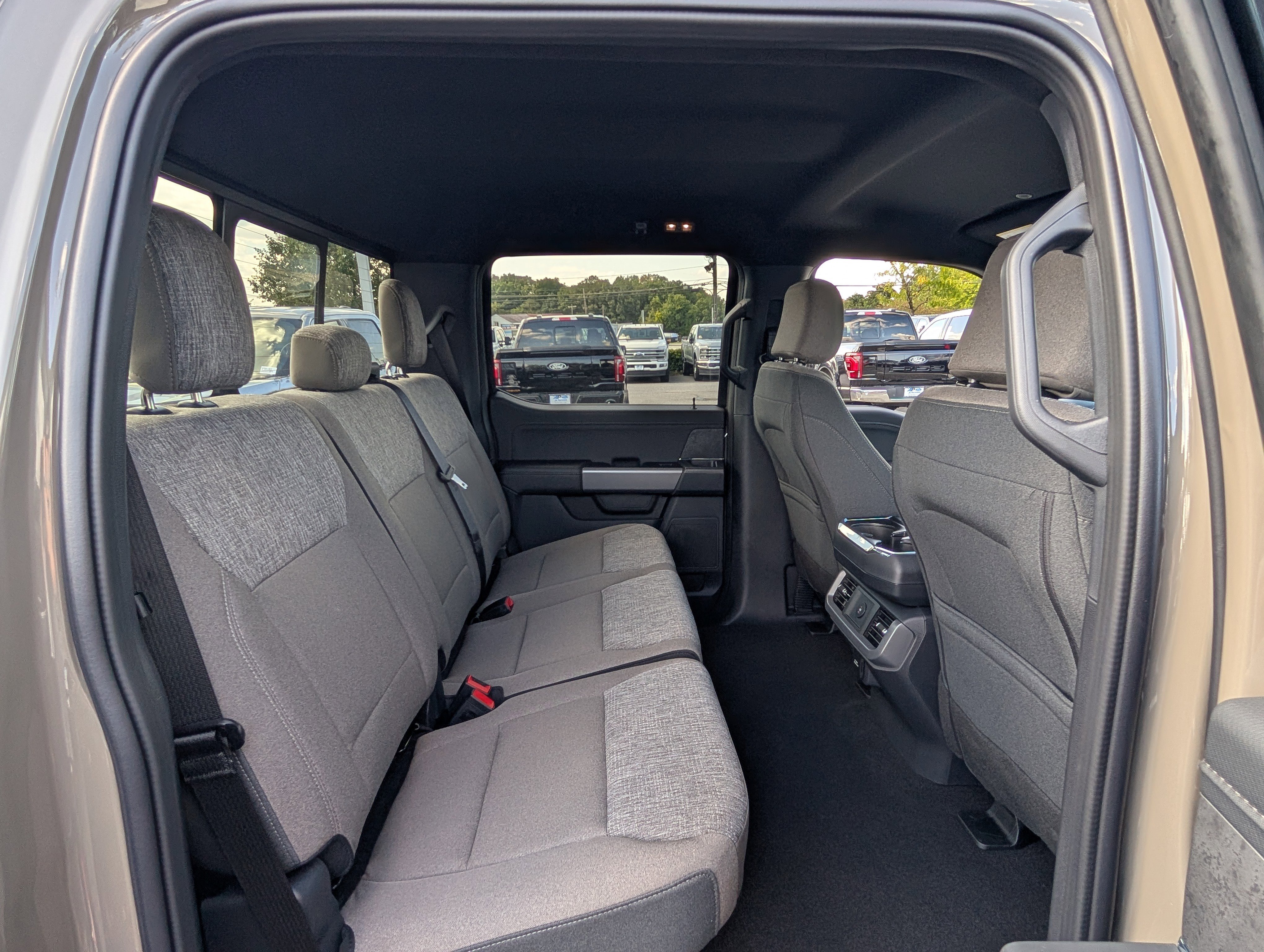 New 2025 Ford F150 XLT w/ Equipment Group 302A MID image 7