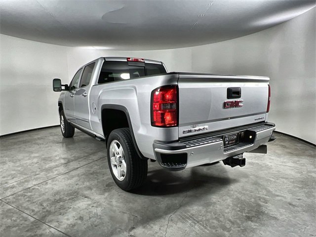Used 2015 GMC Sierra 2500 Denali w/ Duramax Plus Package image 6