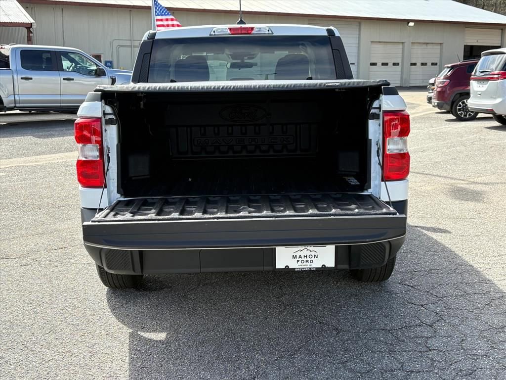 Used 2024 Ford Maverick XLT image 23