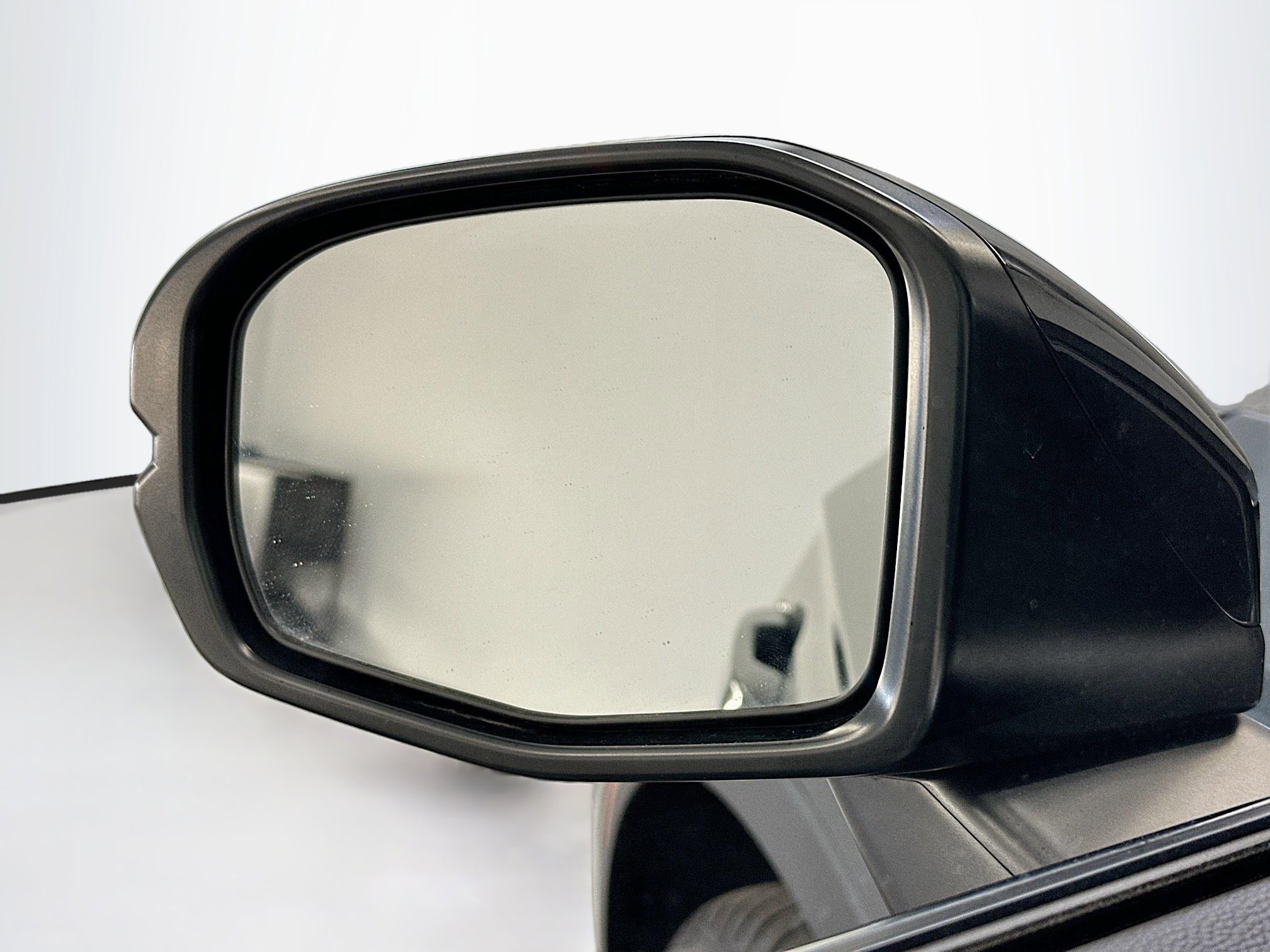 Used 2023 Honda CR-V LX image 16