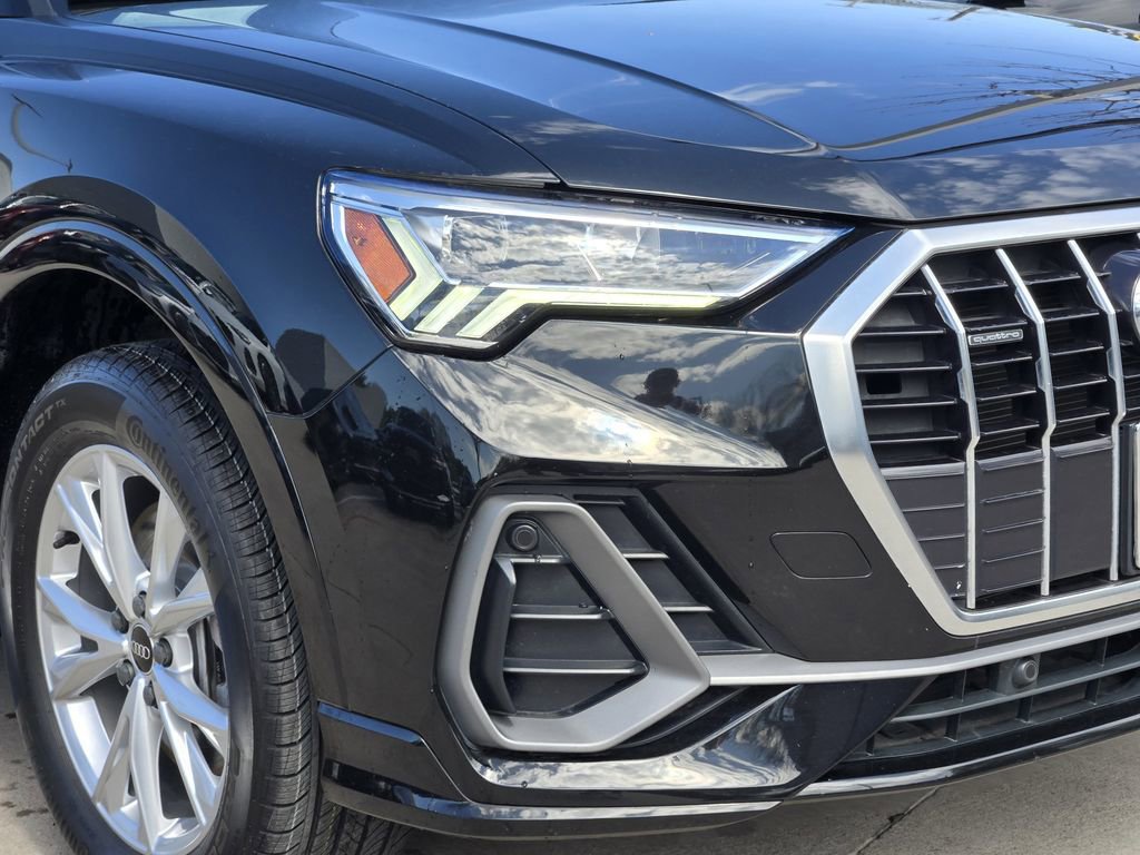 Certified 2023 Audi Q3 2.0T Premium Plus w/ Premium Plus Package image 12