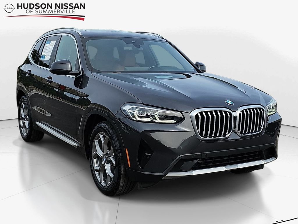 Used 2023 BMW X3 sDrive30i w/ Premium Package image 1