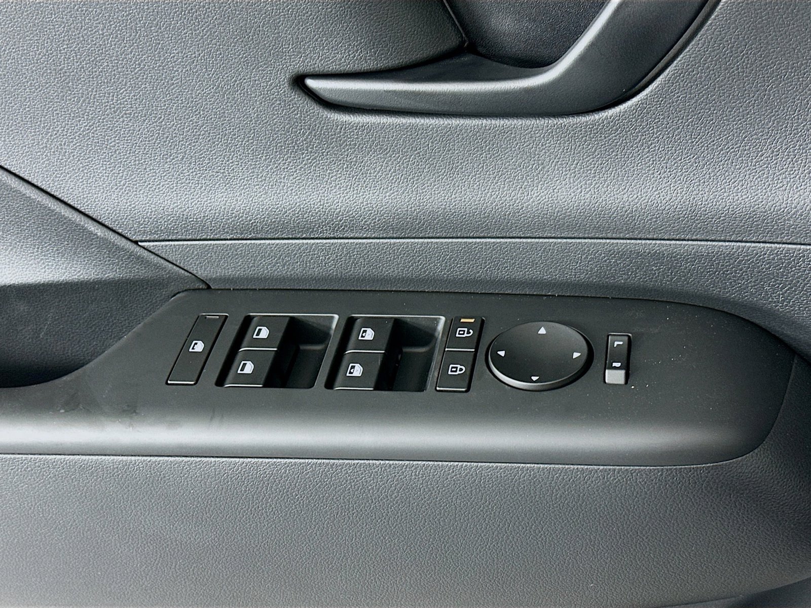 Certified 2026 Hyundai Kona SEL Sport AWD/4WD image 24