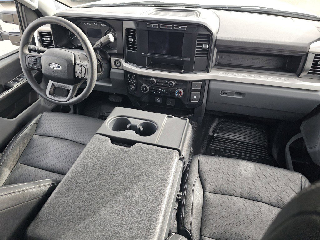 Used 2024 Ford F350 XL image 28