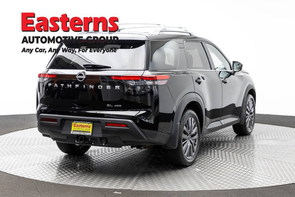 Used 2023 Nissan Pathfinder SL w/ SL Premium Package AWD/4WD image 5