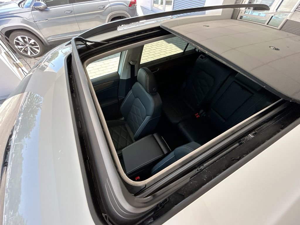 New 2026 Volkswagen Atlas SE FWD image 38