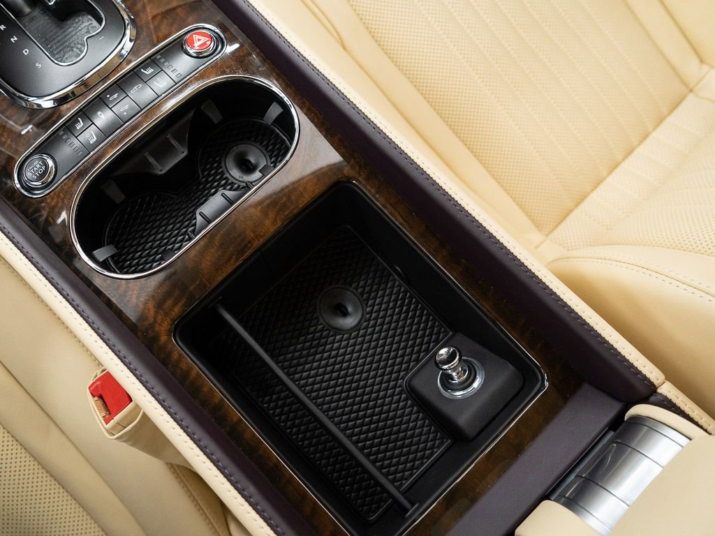 Used 2017 Bentley Continental GT image 28