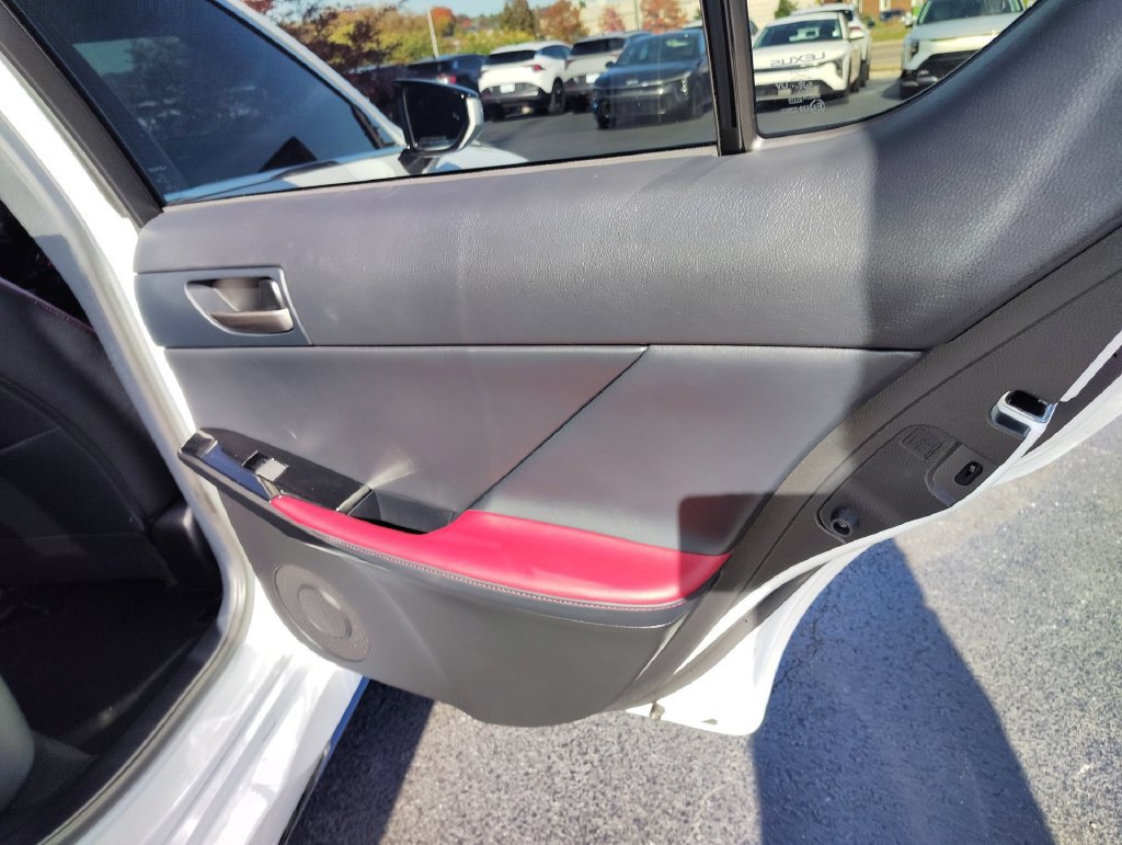 Used 2024 Lexus IS 350 F Sport RWD image 22