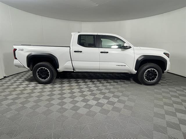New 2026 Toyota Tacoma TRD Off-Road AWD/4WD image 8