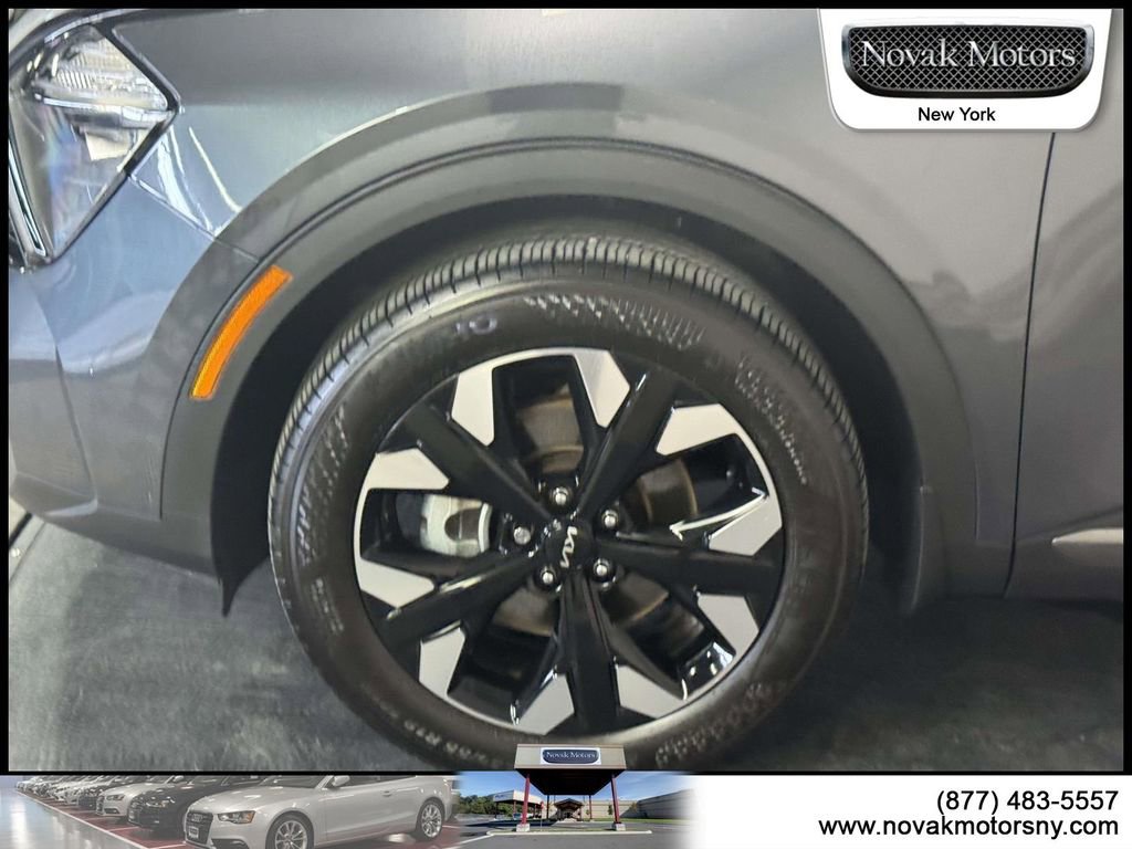 Used 2023 Kia Sportage X-Line w/ X-Line Premium Package image 5