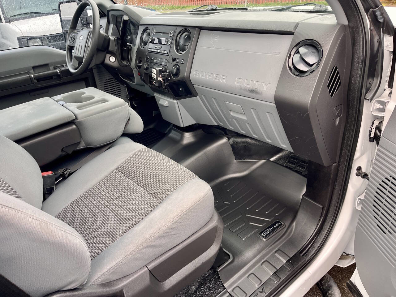 Used 2014 Ford F250 XL w/ Power Equipment Group image 15