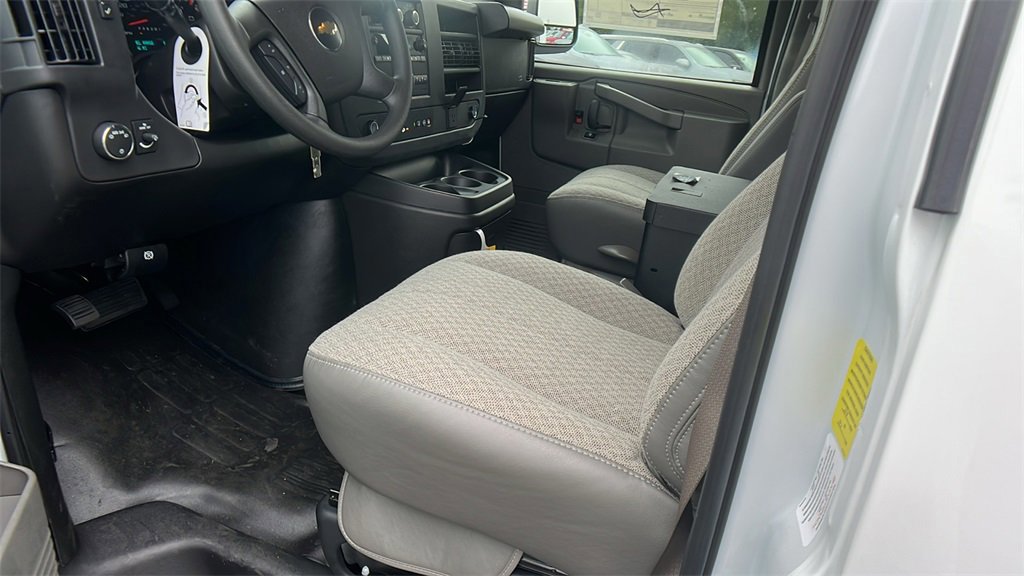 New 2025 Chevrolet Express 2500 w/ Communications Package image 16