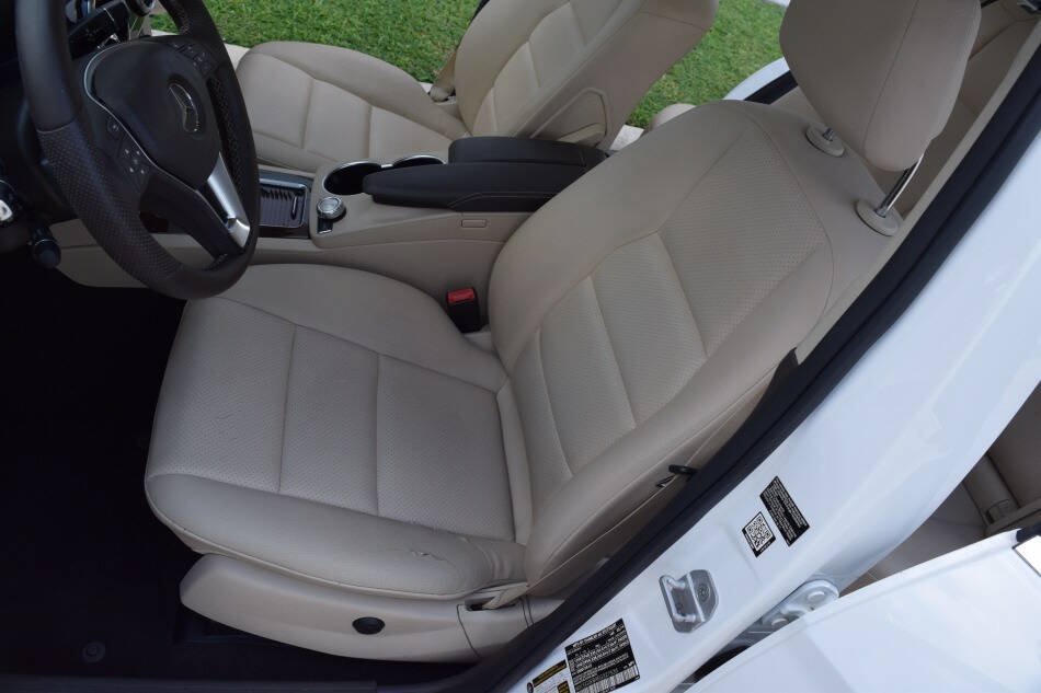 Used 2014 Mercedes-Benz GLK 250 BlueTEC 4MATIC image 37