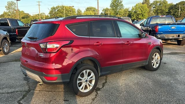 Used 2018 Ford Escape SE FWD image 27