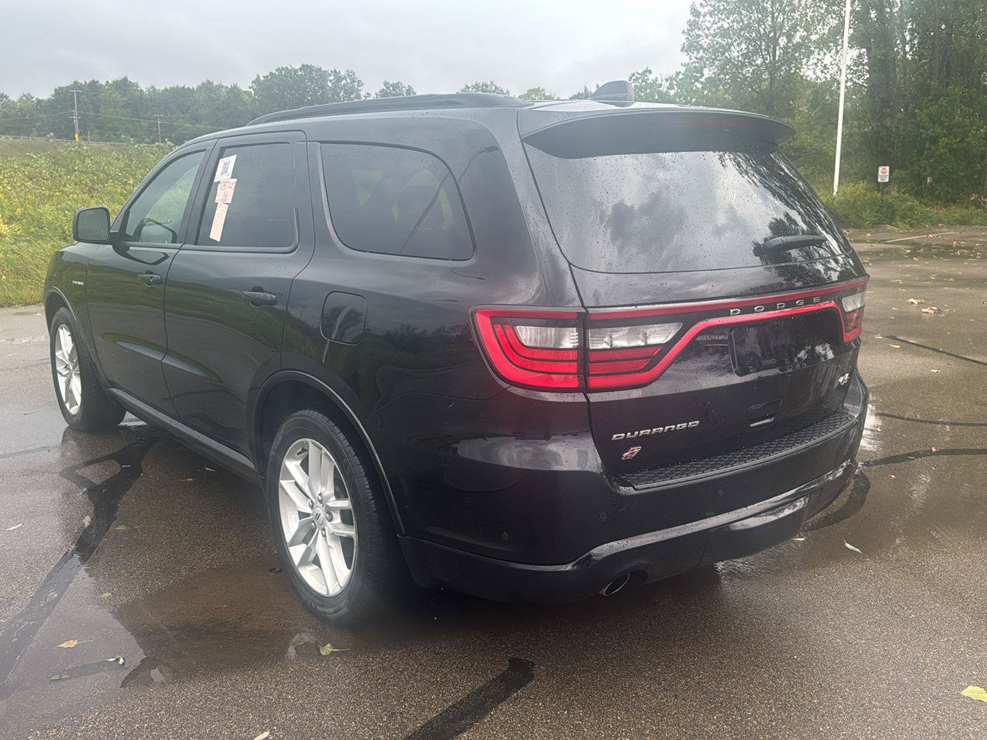 Used 2025 Dodge Durango R/T AWD/4WD image 3