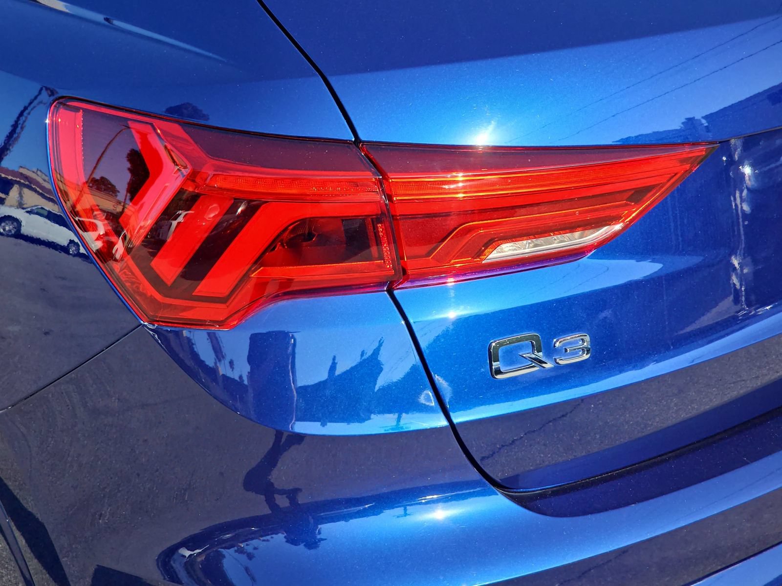 Used 2023 Audi Q3 2.0T Premium AWD/4WD image 33