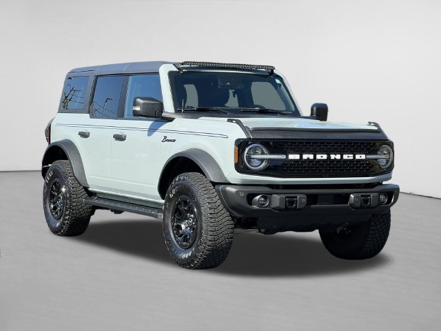 Used 2023 Ford Bronco Wildtrak AWD/4WD image 1