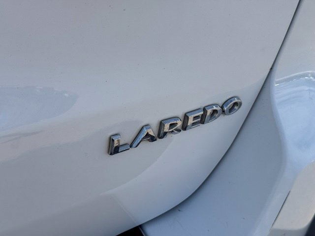 Certified 2018 Jeep Grand Cherokee Laredo AWD/4WD image 15