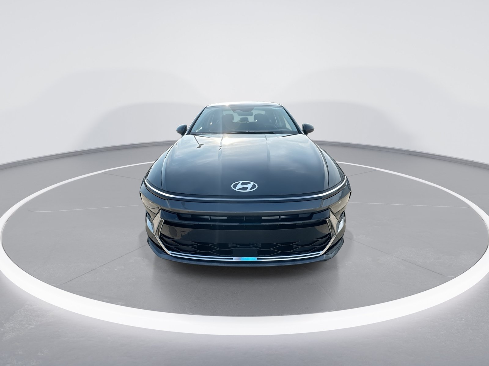 Used 2025 Hyundai Sonata SEL AWD/4WD image 3