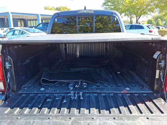 Used 2022 Toyota Tacoma SR image 33