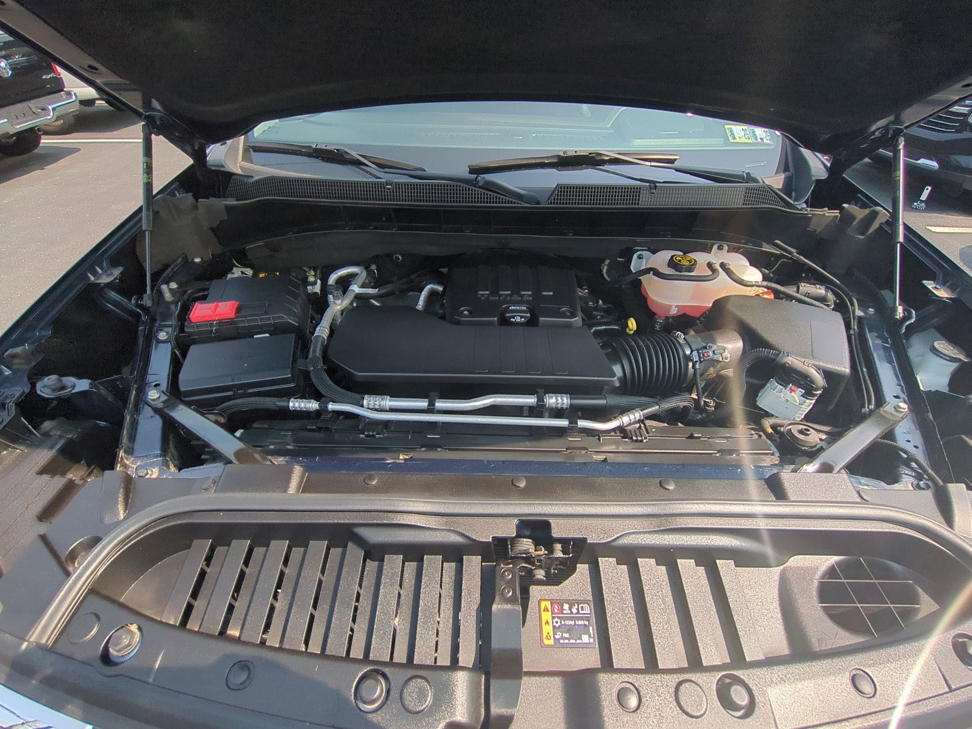 Certified 2022 Chevrolet Silverado 1500 LT AWD/4WD image 30