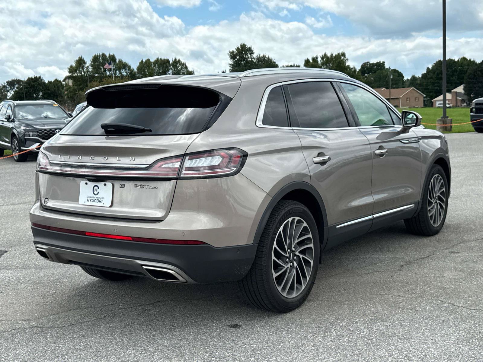 Used 2020 Lincoln Nautilus Reserve w/ Equipment Group 201A AWD/4WD image 23