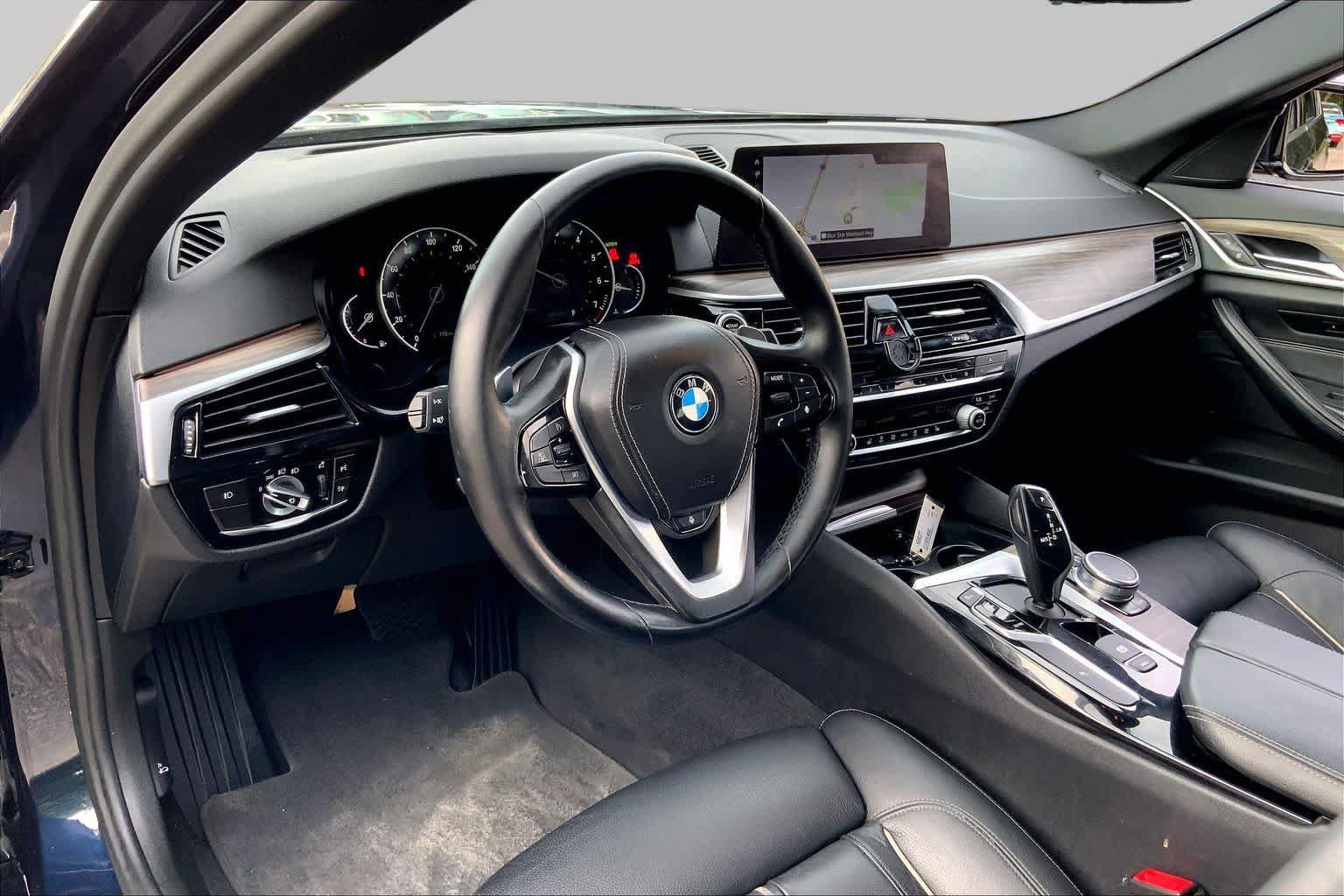 Used 2017 BMW 540i xDrive AWD/4WD image 18