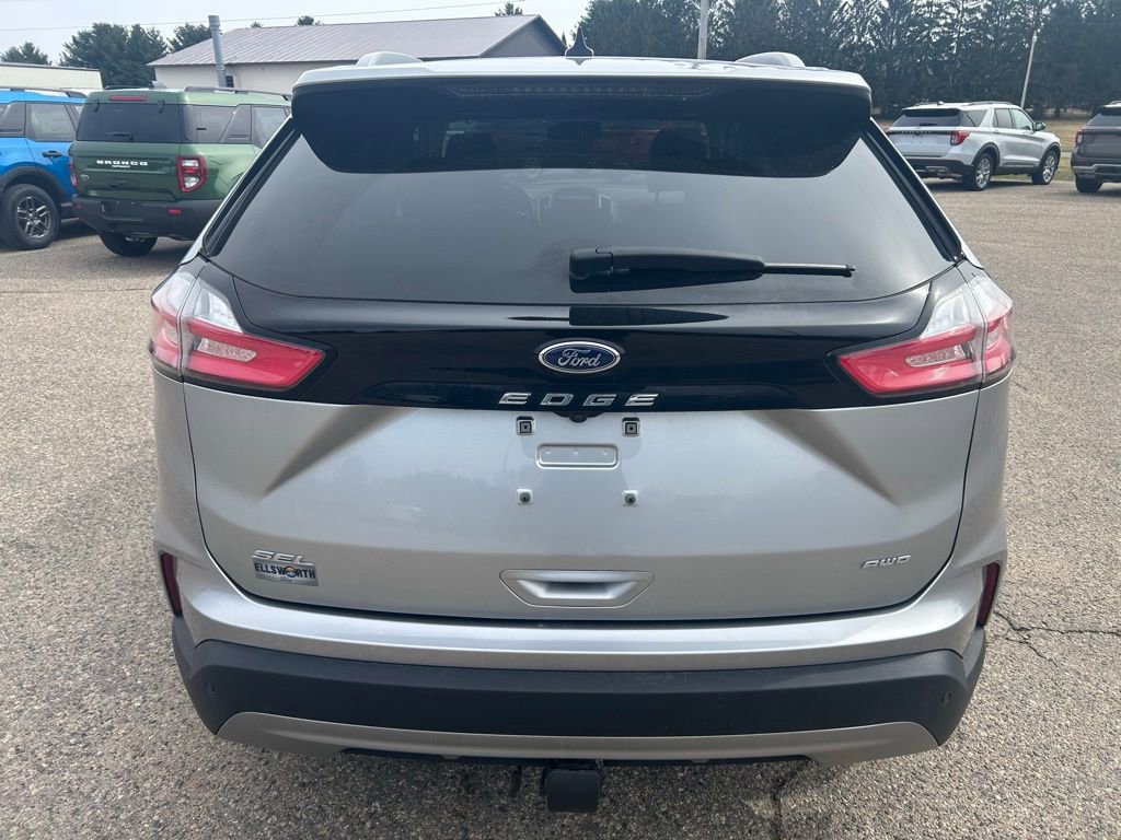 Used 2024 Ford Edge SEL w/ Convenience Package AWD/4WD image 6