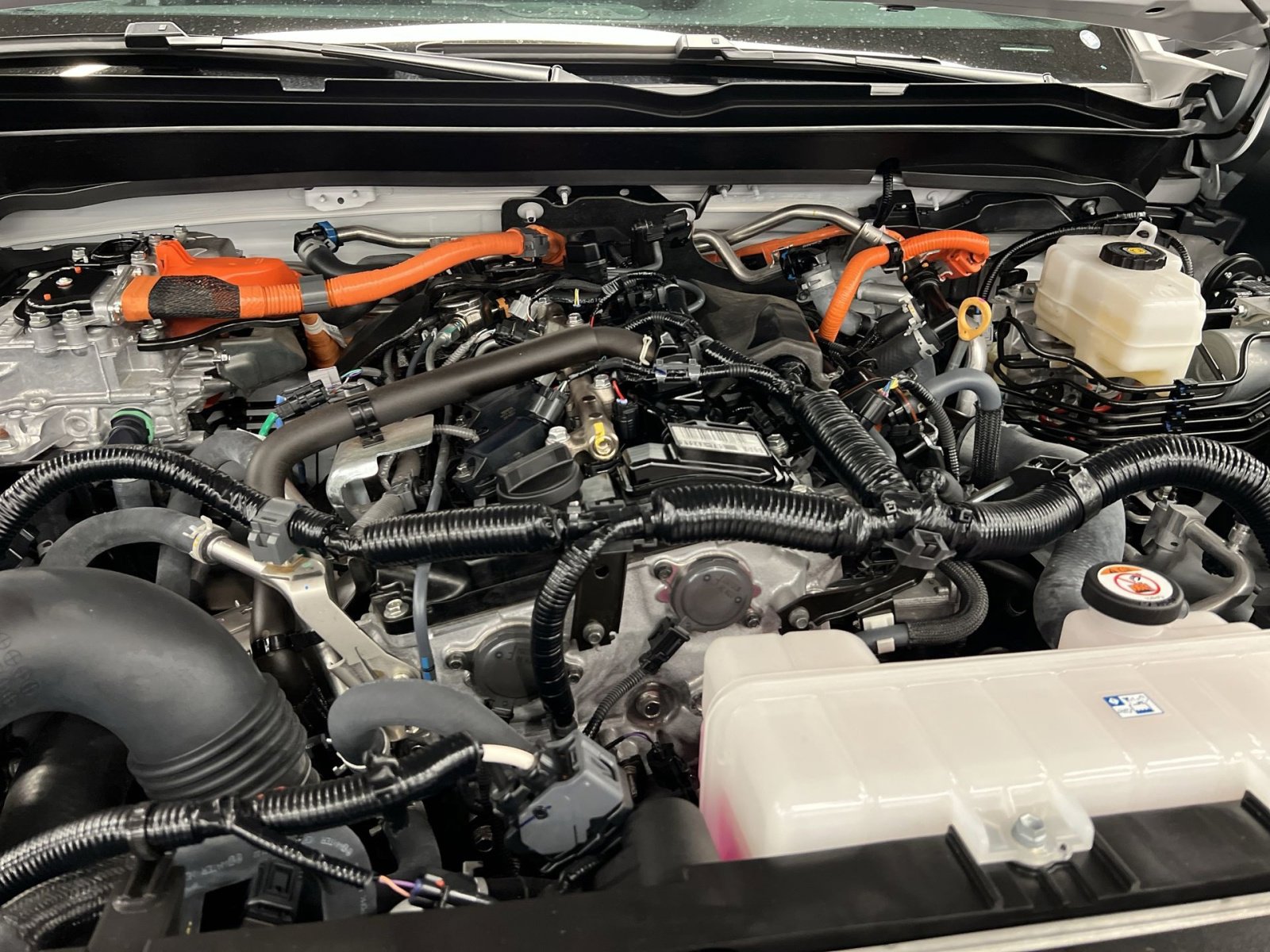 Used 2024 Toyota Tacoma TRD Sport w/ TRD Sport Upgrade Package image 22