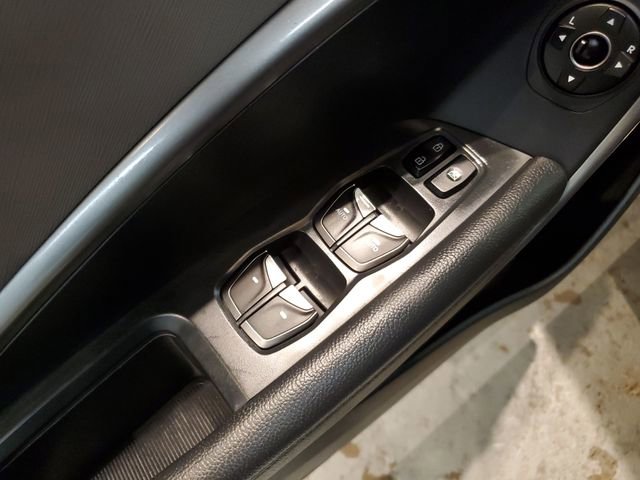 Used 2018 Hyundai Santa Fe Sport w/ 2.0T Ultimate Tech Package 05 AWD/4WD image 12