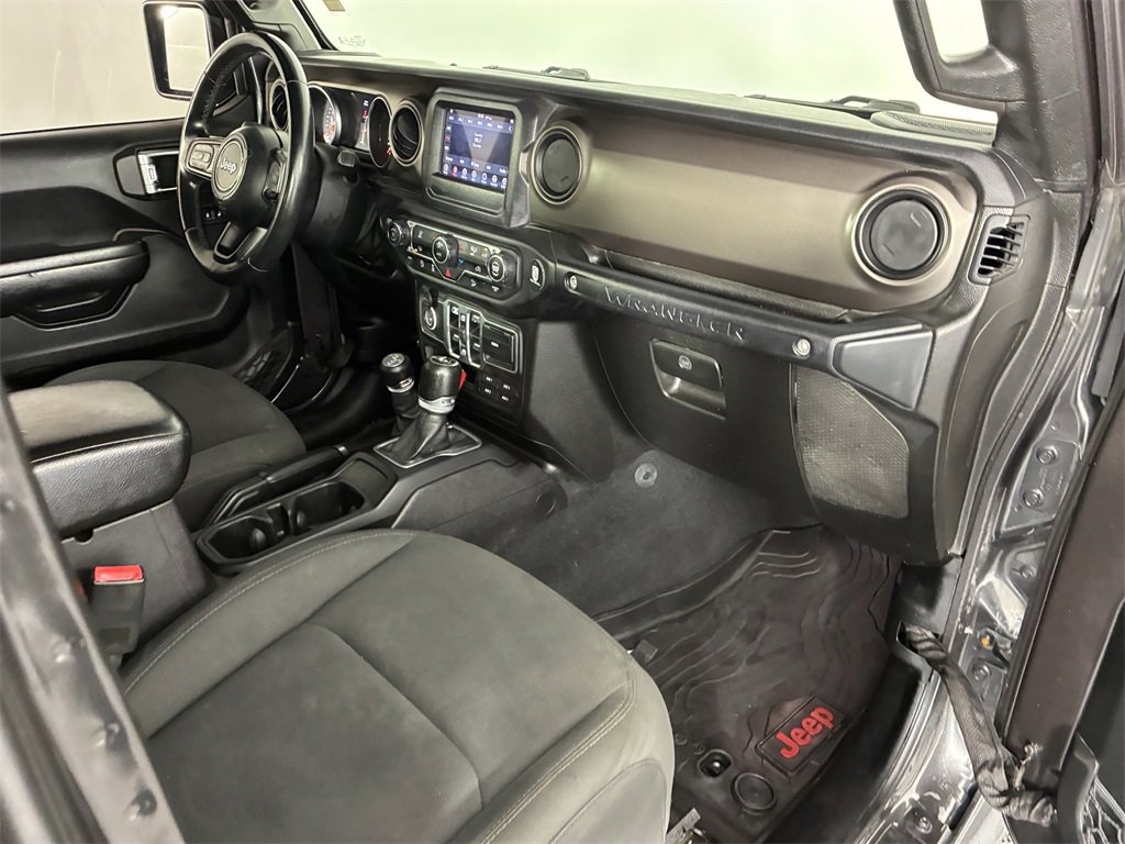 Used 2018 Jeep Wrangler Unlimited Sport S image 29