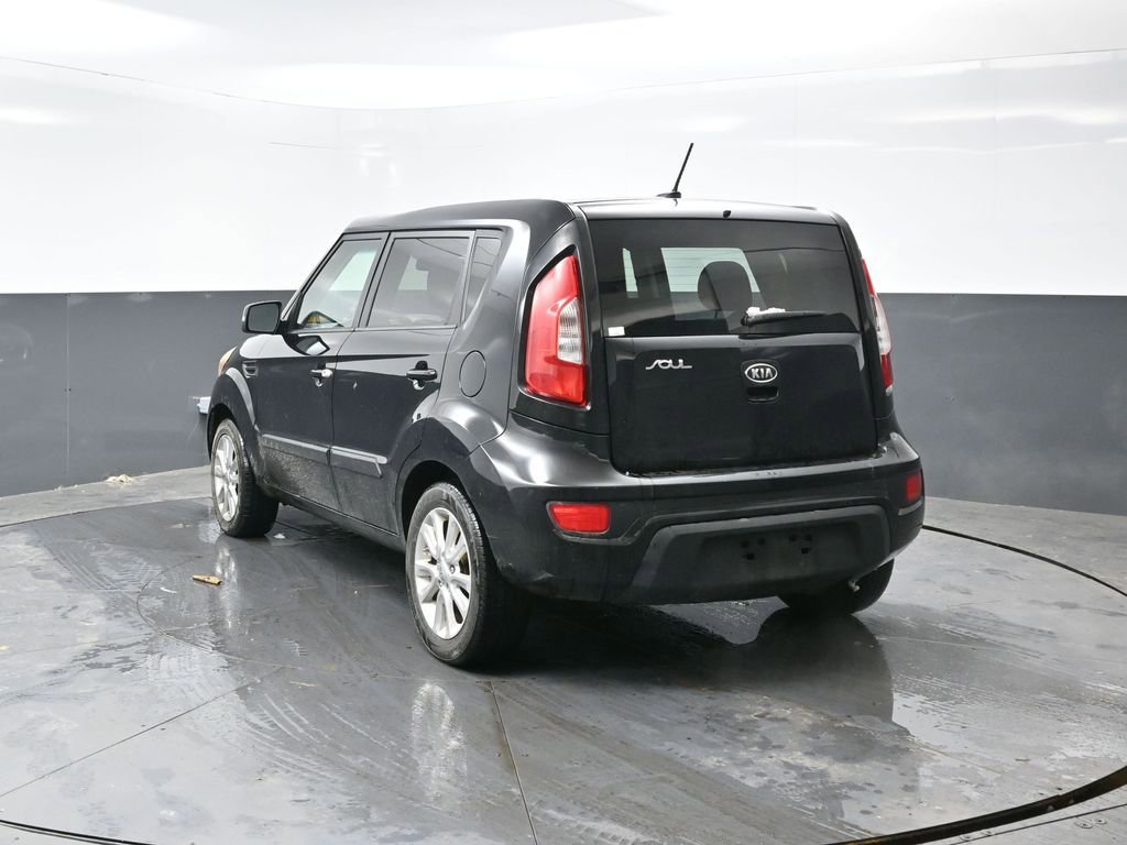 Used 2012 Kia Soul + image 11