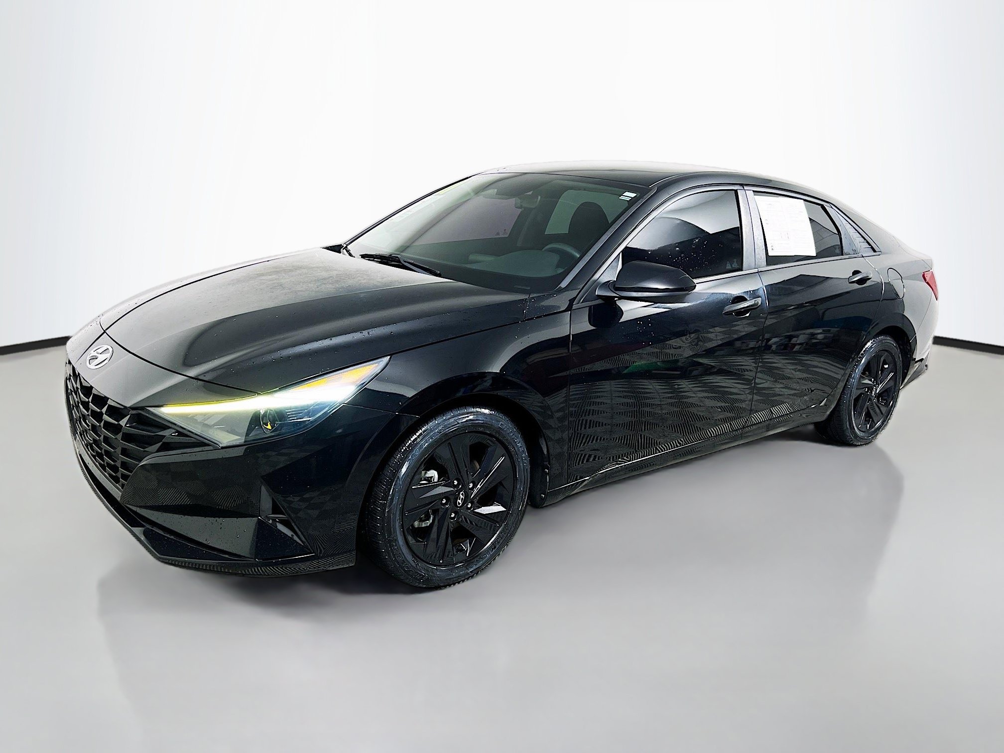 Used 2021 Hyundai Elantra SEL FWD image 10