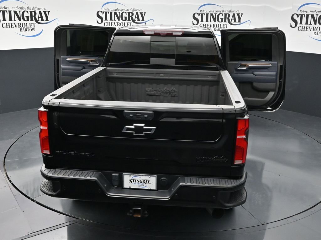 Used 2024 Chevrolet Silverado 2500 High Country w/ High Country Premium Package AWD/4WD image 26
