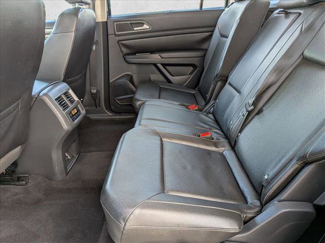 Used 2018 Volkswagen Atlas SE image 16