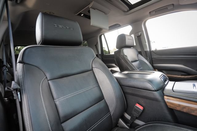 Used 2019 GMC Yukon Denali w/ Denali Ultimate Package AWD/4WD image 61