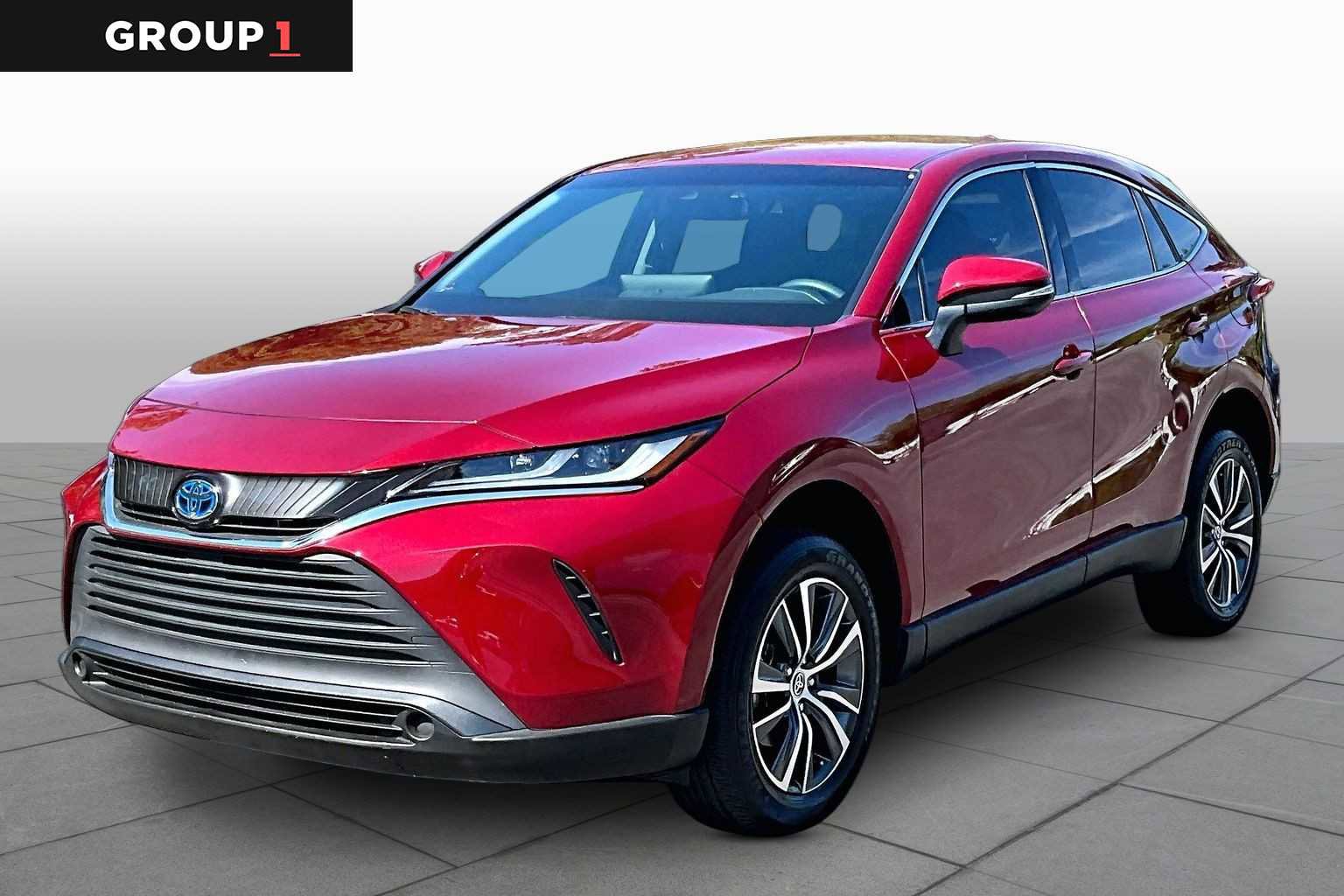 Used 2023 Toyota Venza LE AWD/4WD image 1