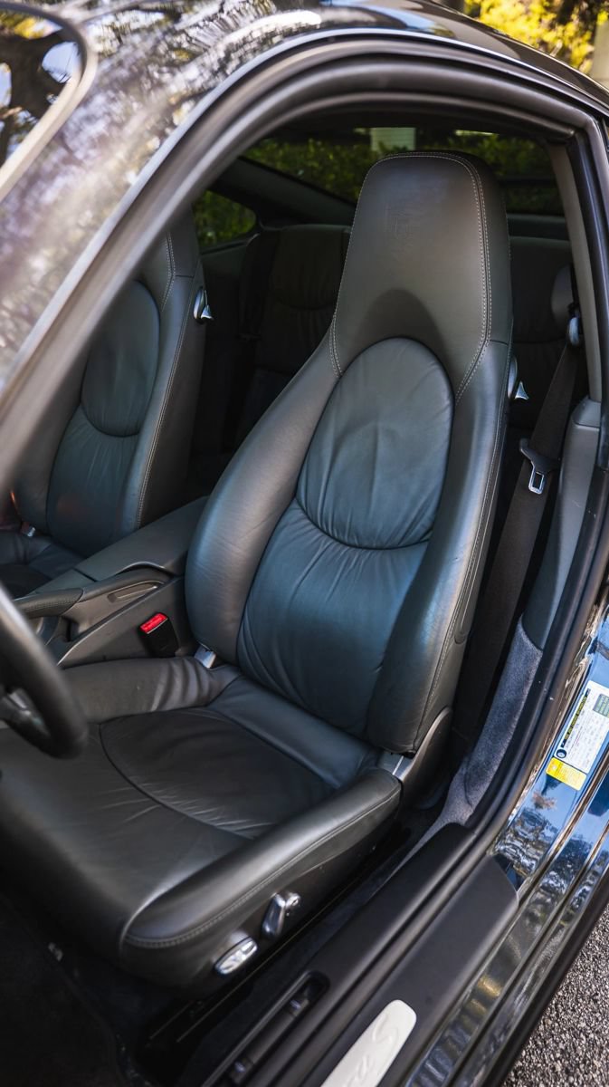 Used 2006 Porsche 911 Carrera S RWD image 17