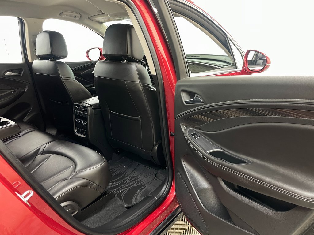 Certified 2020 Buick Envision Essence image 42