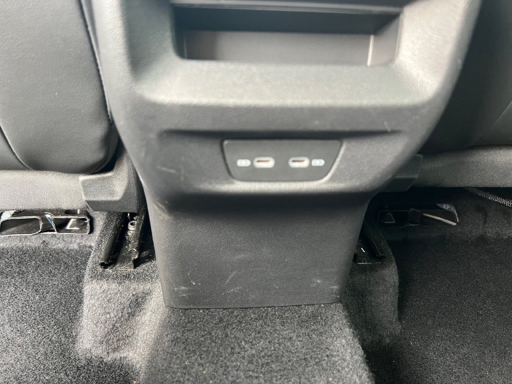 Used 2026 Volkswagen Tiguan SE FWD image 29
