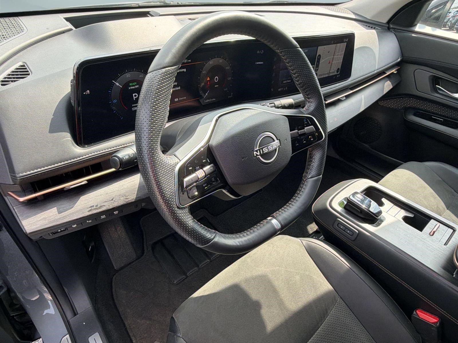 Used 2023 Nissan Ariya AWD image 4