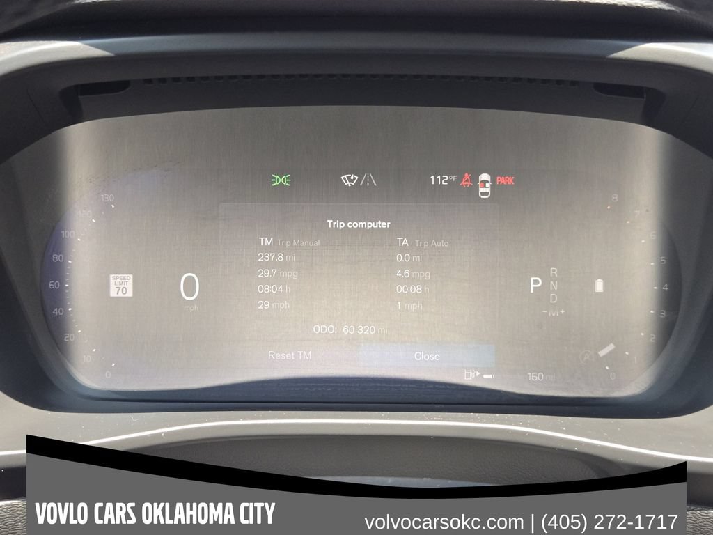 Certified 2023 Volvo XC40 B4 Plus w/ Driver Assist Package FWD image 18