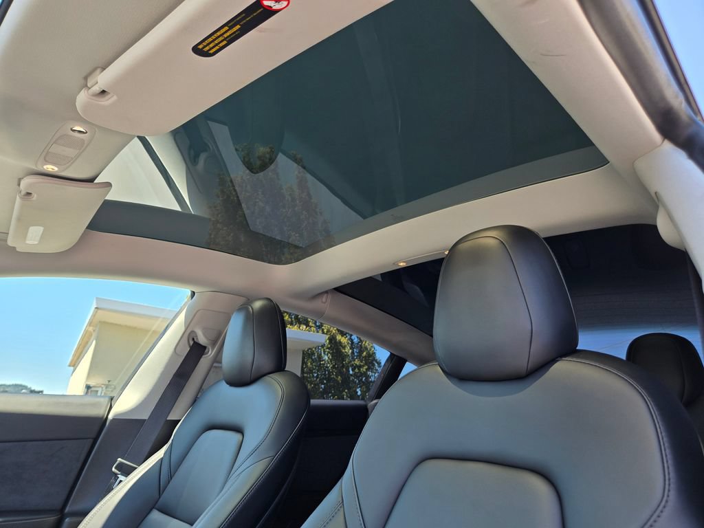 Used 2021 Tesla Model 3 Standard Range Plus RWD image 23