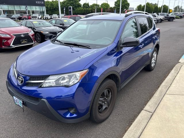 Used 2015 Toyota RAV4 LE AWD/4WD image 3