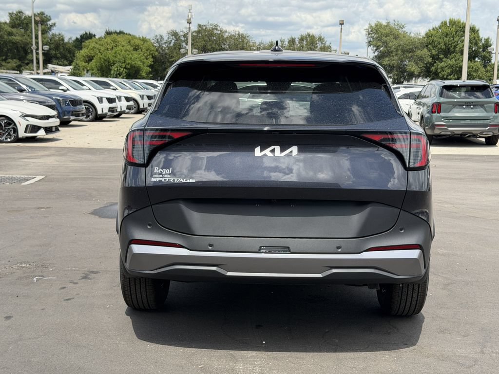 New 2026 Kia Sportage LX FWD image 5